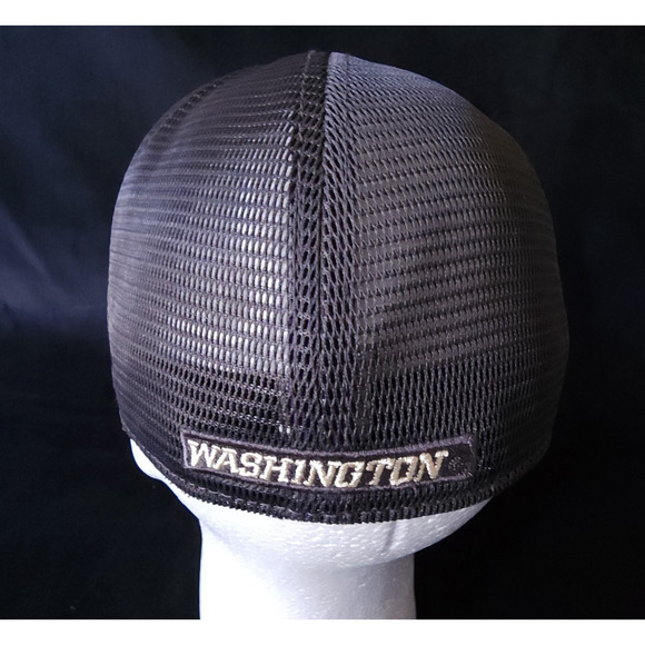 Washington Huskies Nike Classic 99 Dri-Fit NCAA Size M / L Gray Cap Mesh Hat - Picture 4 of 9